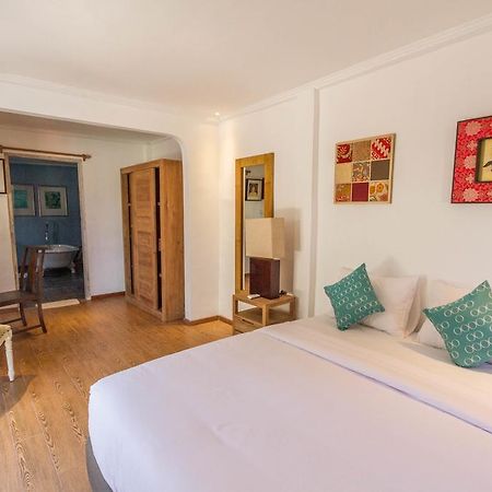 Villa Shelra Gili Meno Exteriör bild