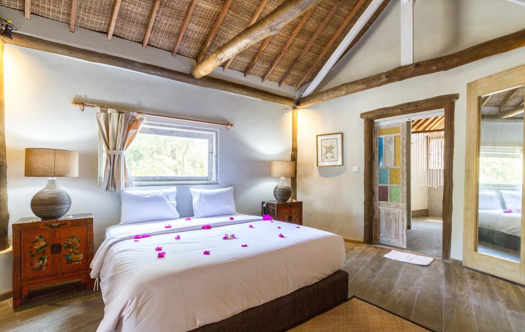 Villa Shelra Gili Meno Exteriör bild
