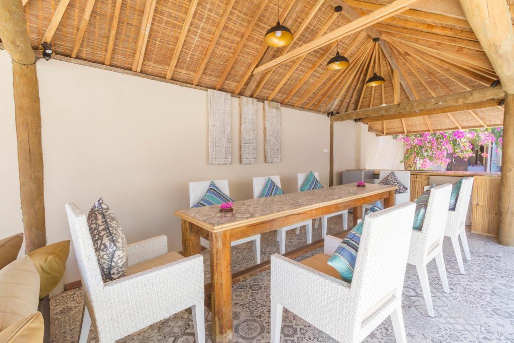 Villa Shelra Gili Meno Exteriör bild