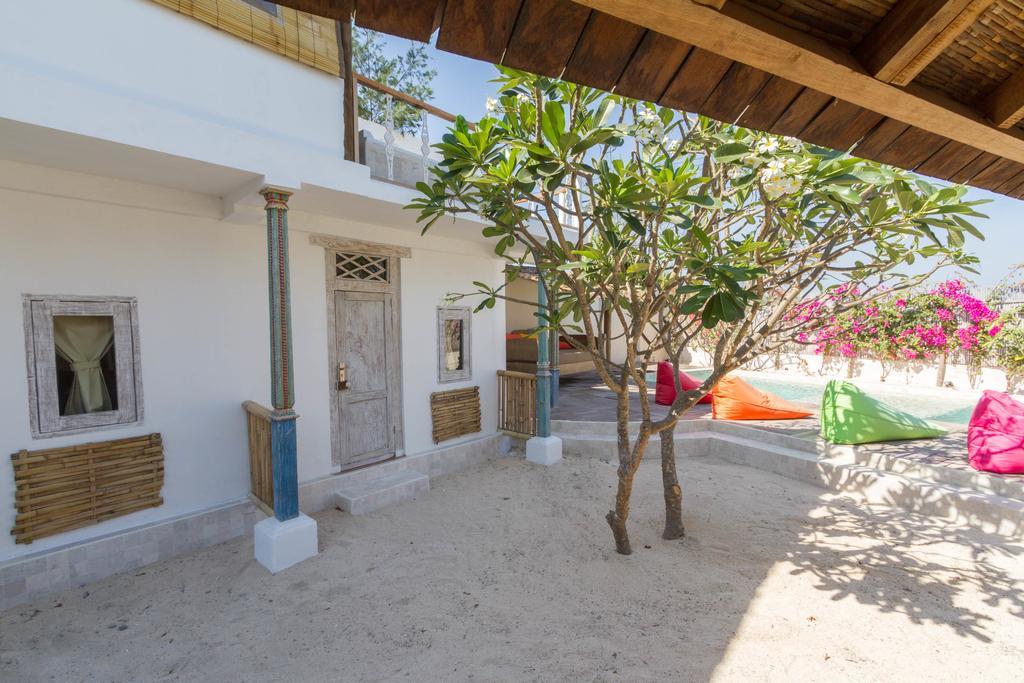 Villa Shelra Gili Meno Exteriör bild